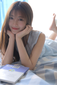 亚精产品一三三菠萝蜜