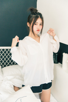 夜里听到婆婆哼哼的叫声